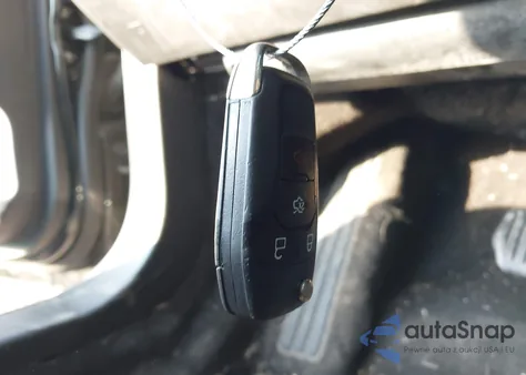 2015 Ford Fusion Se z USA, uszkodzony, nr VIN 1FA6P0HD8F5103052